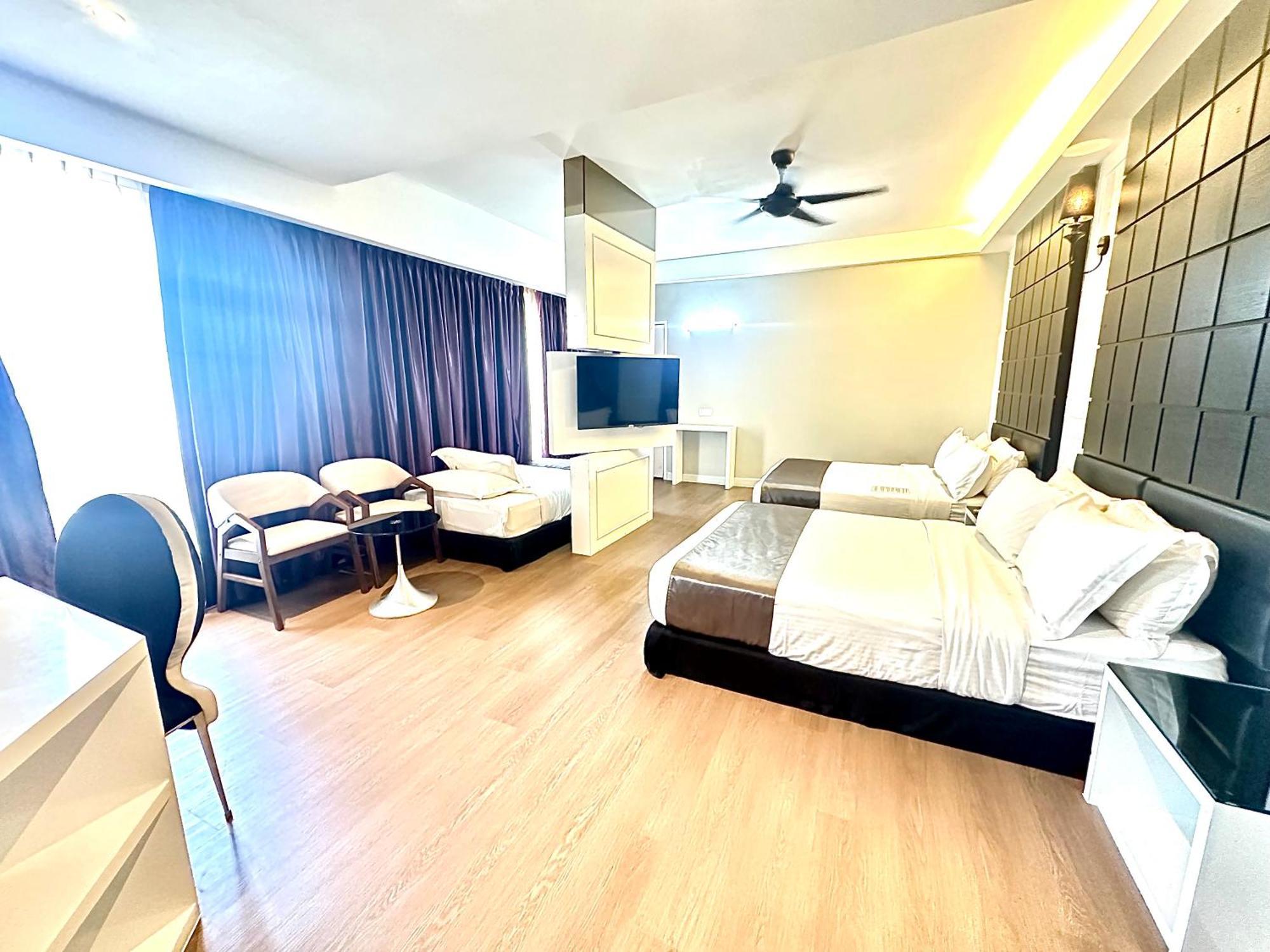 The Sterling Boutique Hotel Melaka Bagian luar foto