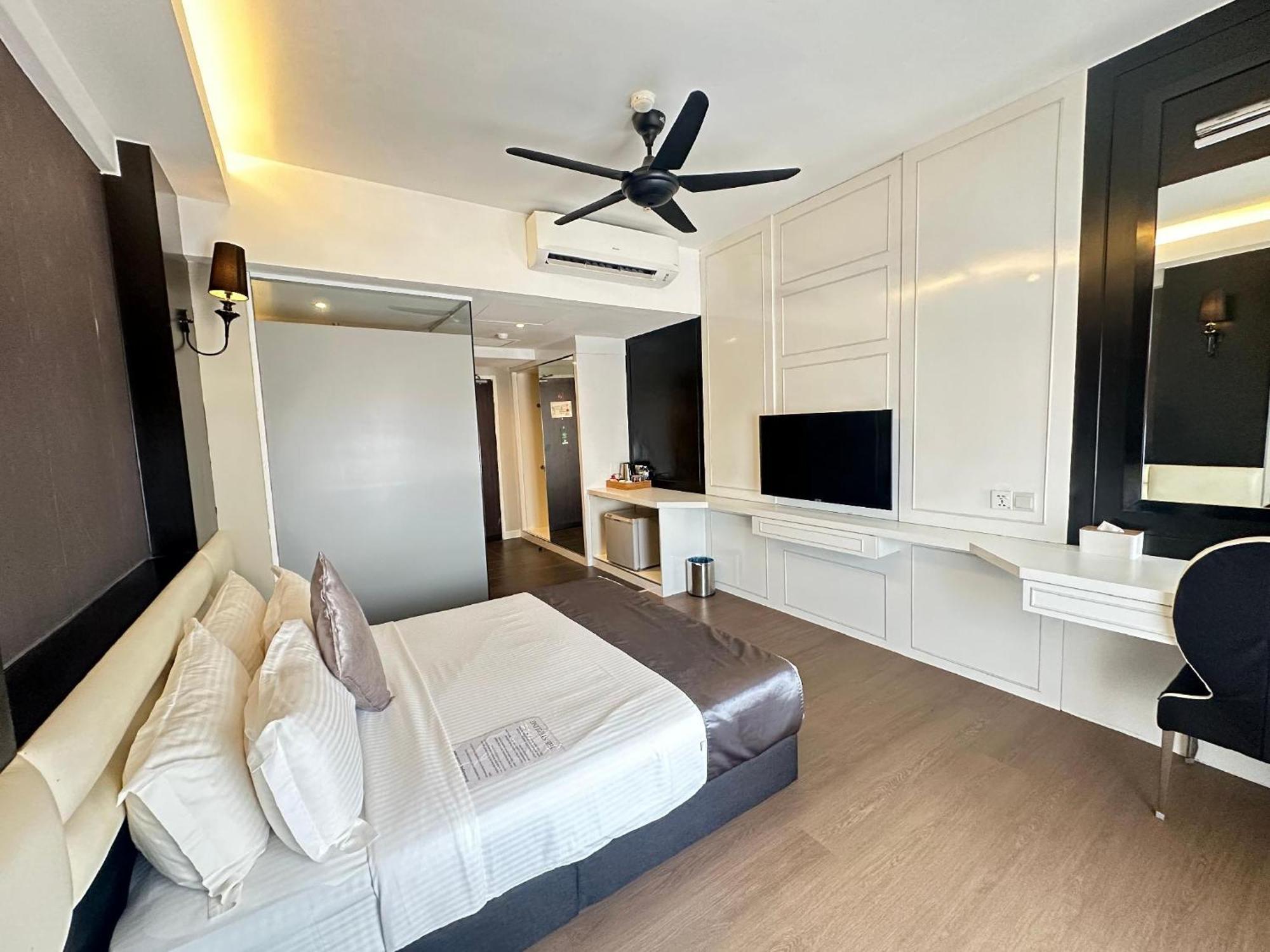 The Sterling Boutique Hotel Melaka Bagian luar foto