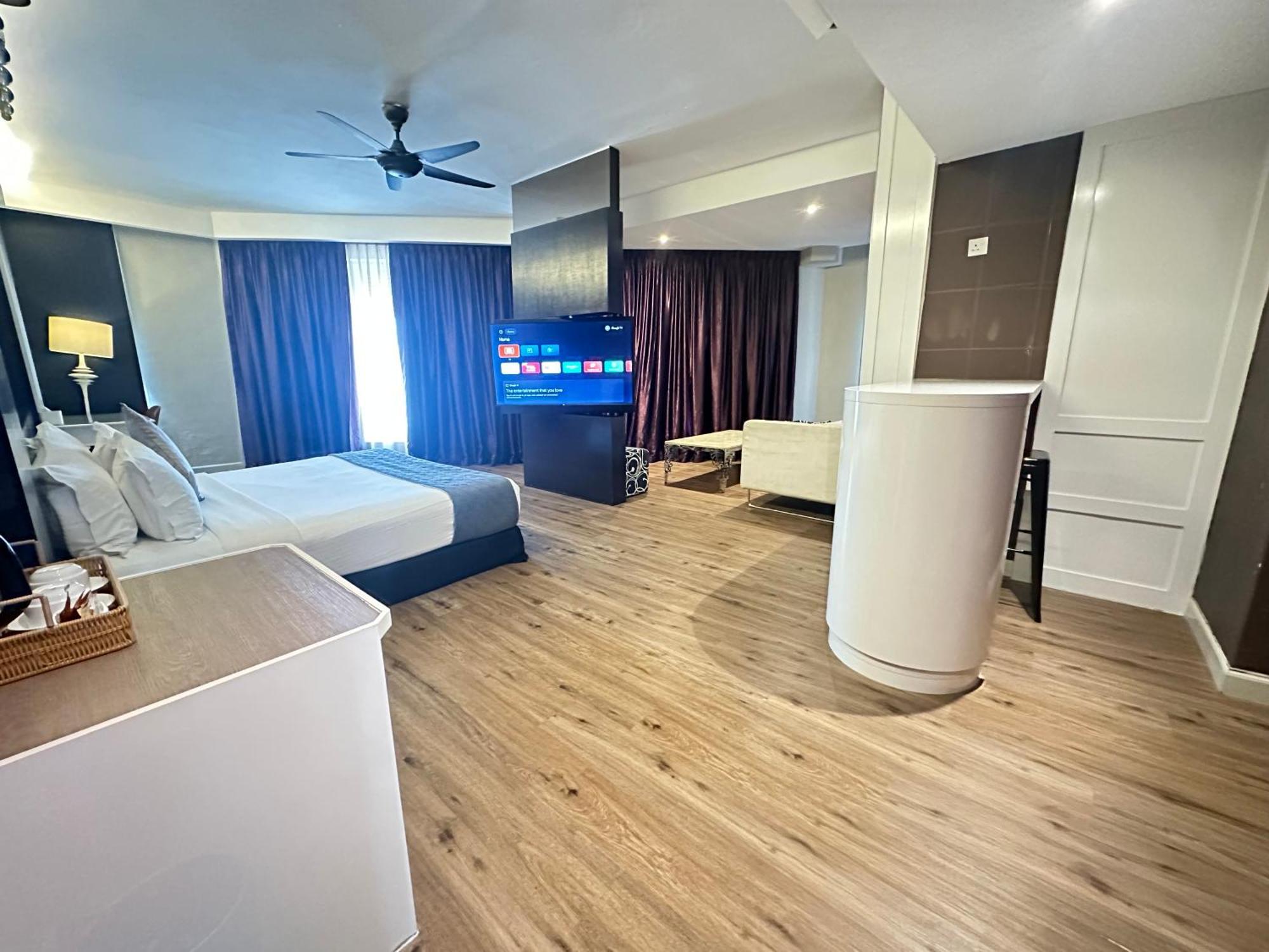 The Sterling Boutique Hotel Melaka Bagian luar foto