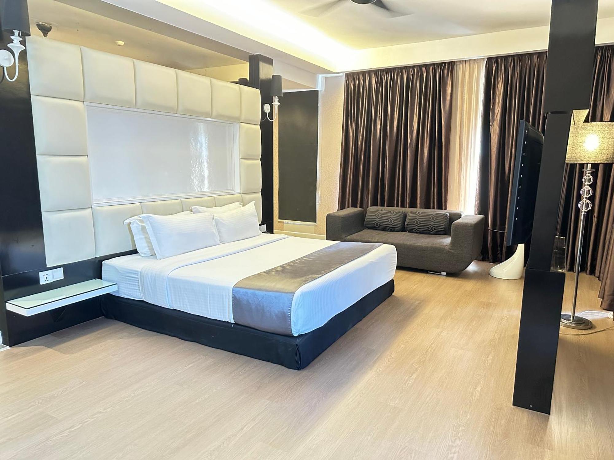 The Sterling Boutique Hotel Melaka Bagian luar foto